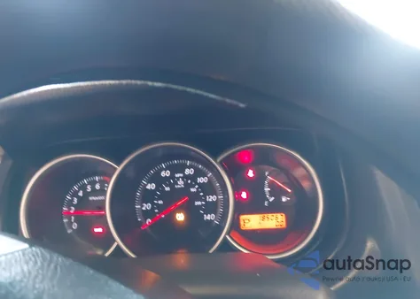 2011 Nissan Versa 1.8S из США, поврежденный, VIN 3N1BC1CP4BL440651